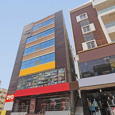 Hotel O Athidhi Stay Inn Хидерабад Екстериор снимка