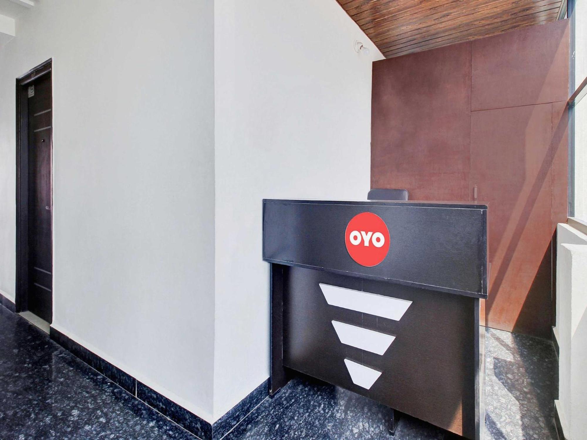 Hotel O Athidhi Stay Inn Хидерабад Екстериор снимка